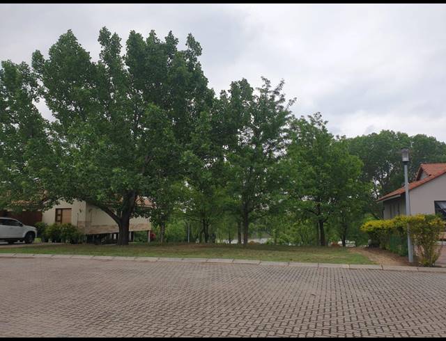 635M² VACANT LAND FOR SALE IN WILLOW CREEK RIVERFRONT RESIDENTIAL ESTATE
